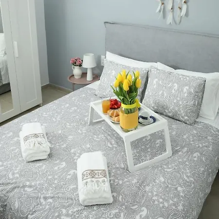 Chic & Spacious House In Rodia Heraklion