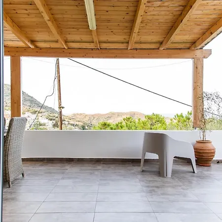 Chic & Spacious House In Rodia * הרקליון