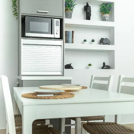 Chic & Spacious House In Rodia הרקליון